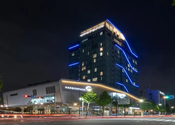 Harbor Park Hotel