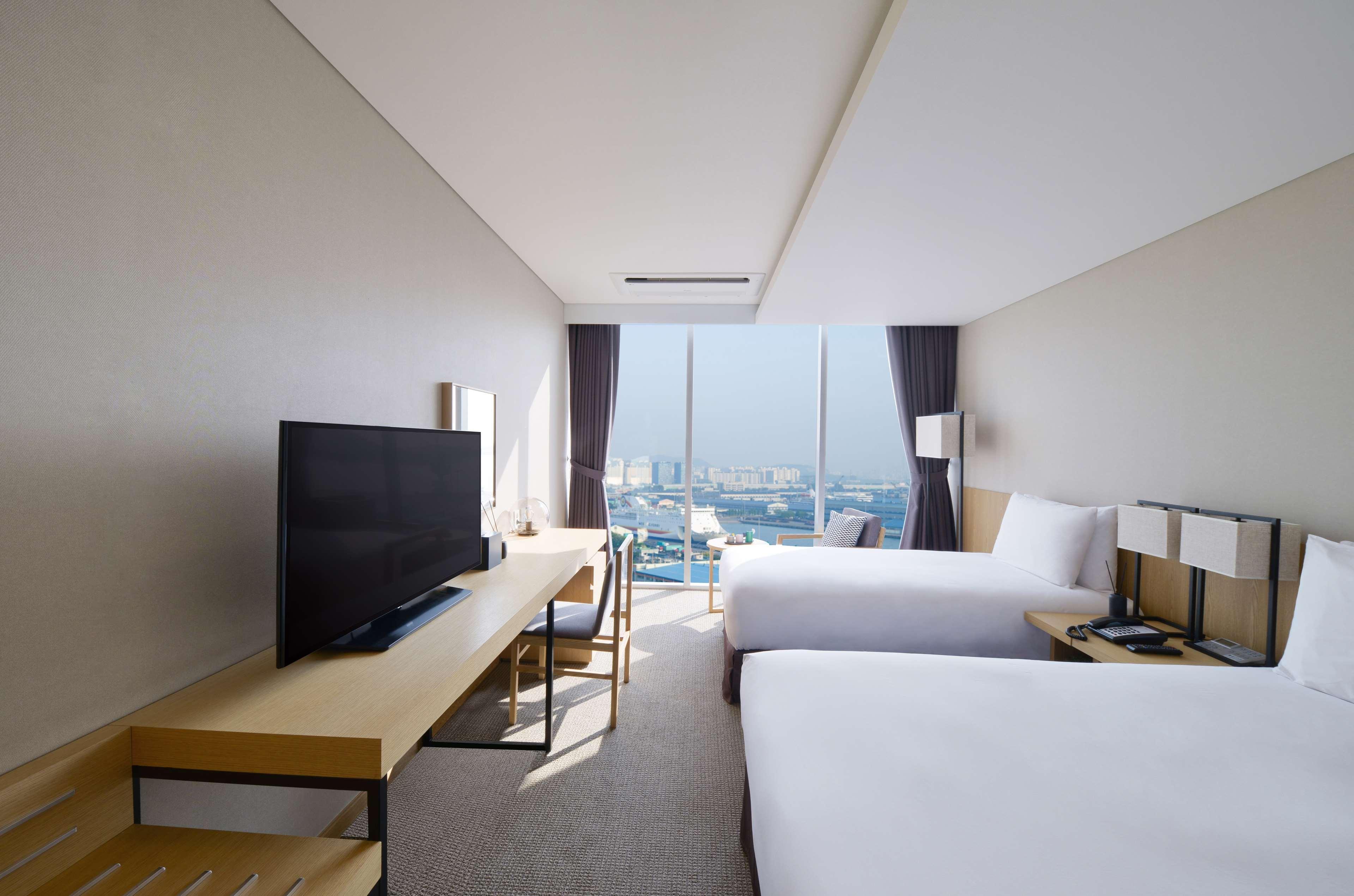 Hotel Harbor Park 4*