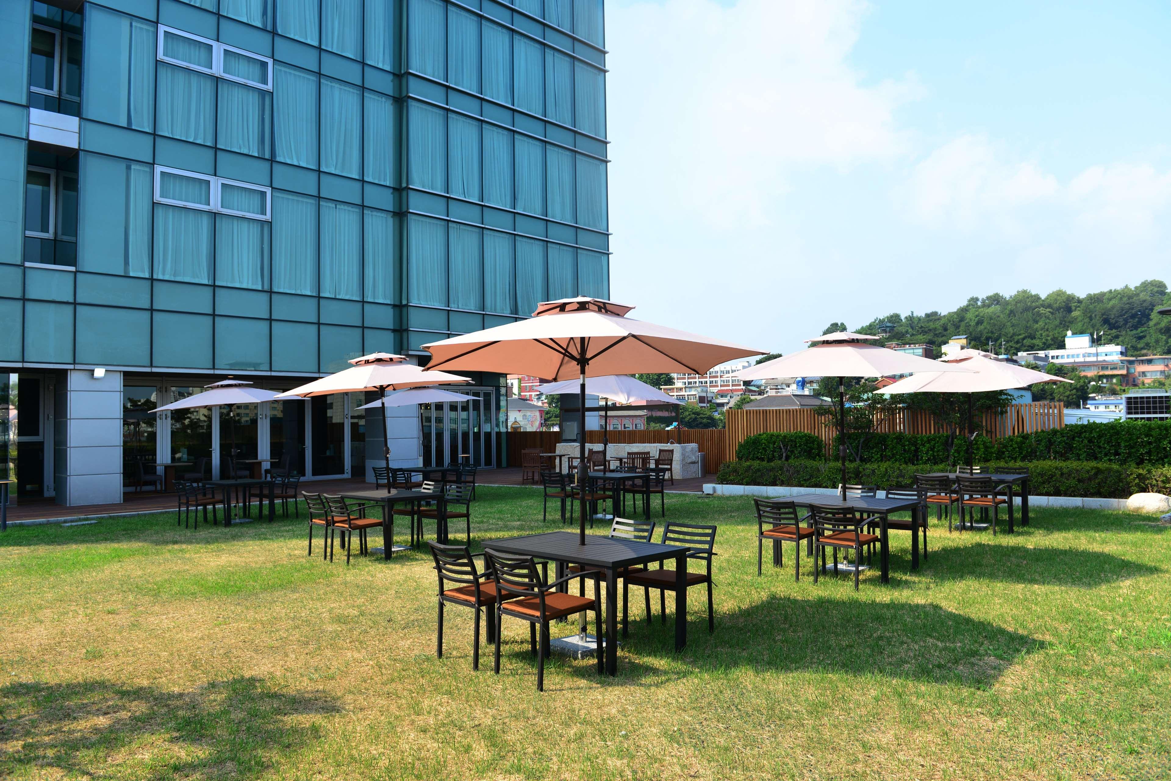 Harbor Park 4*