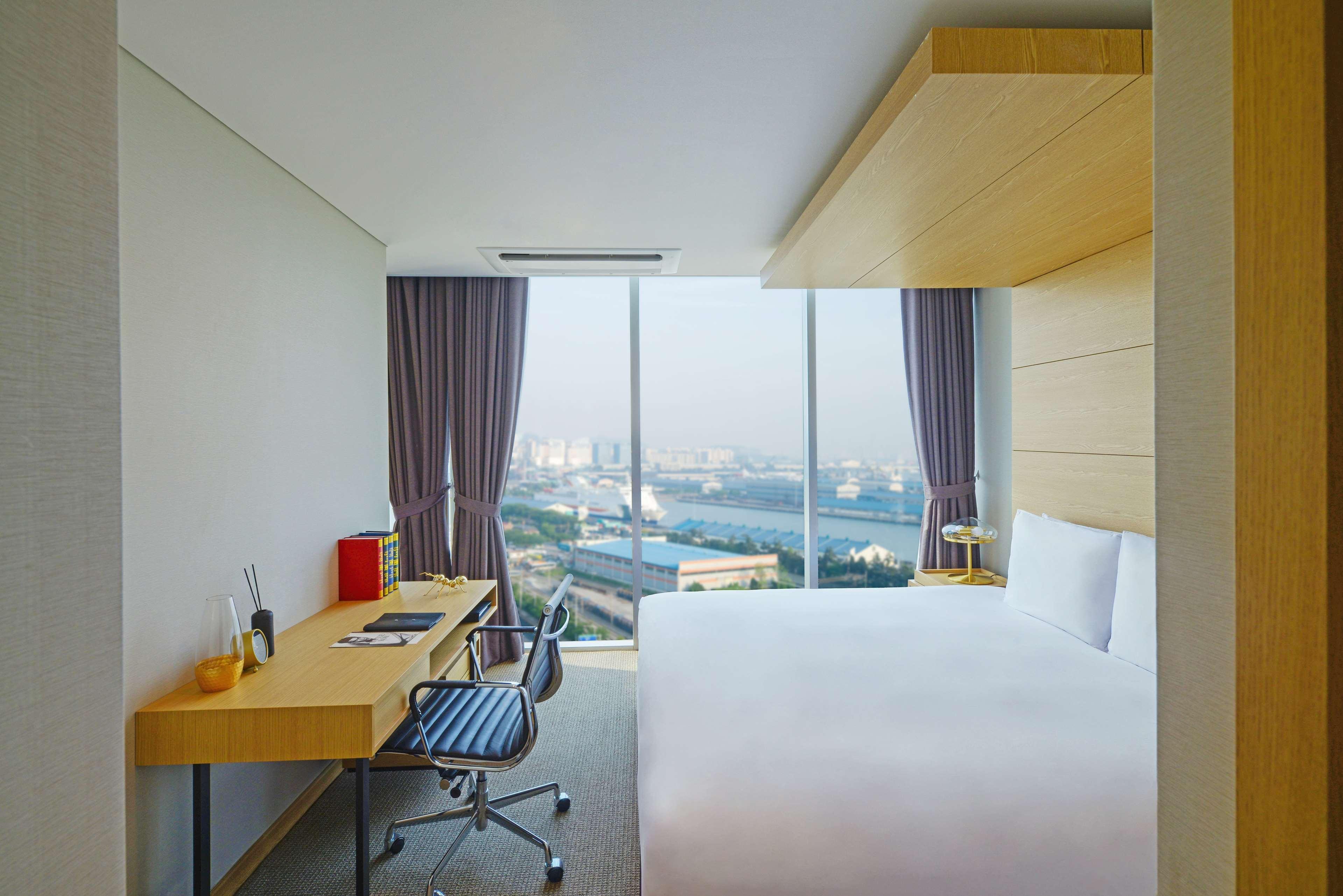 Harbor Park Hotel 4*